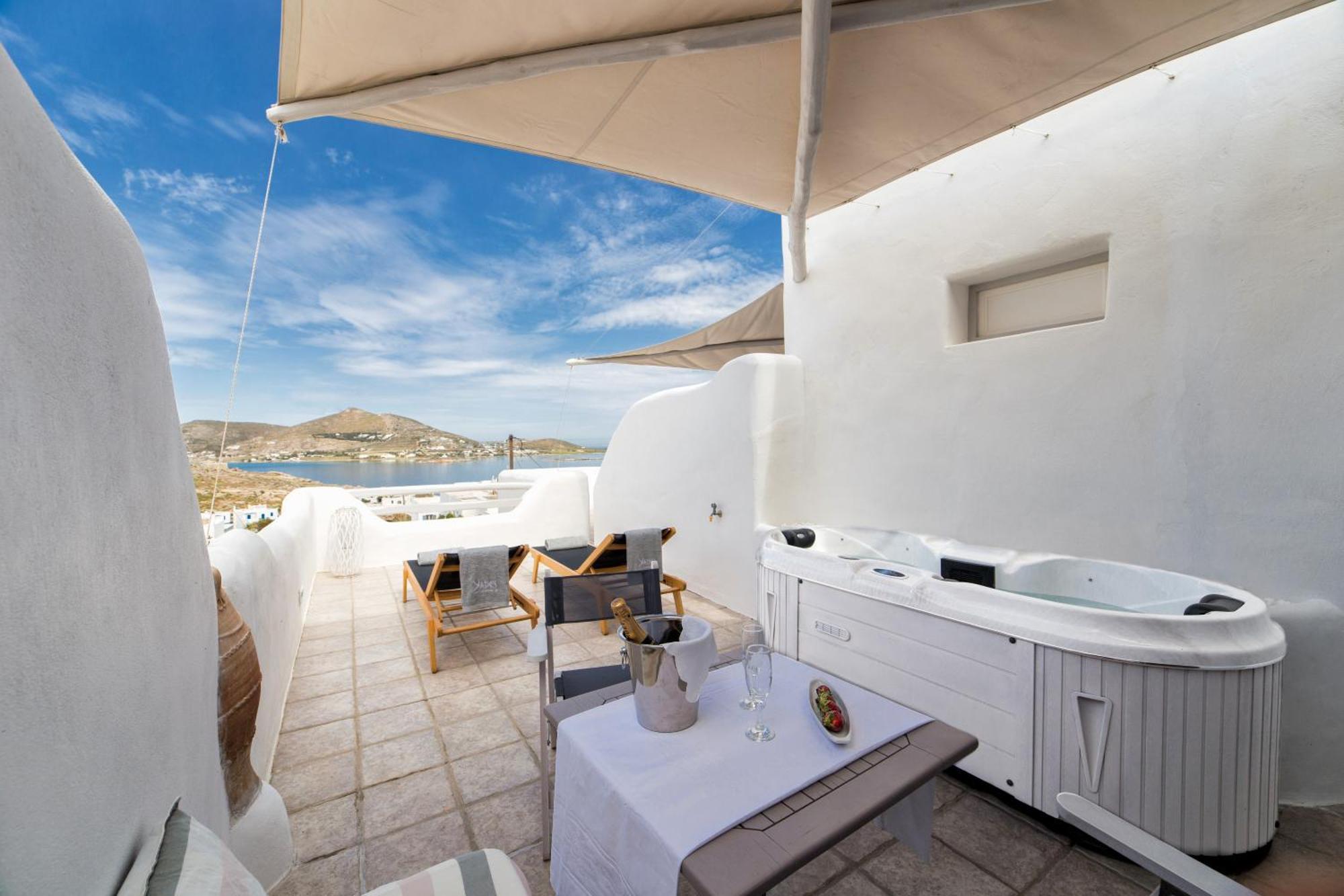 Yades - All Sea View Suites - Adults Only Náoussa Extérieur photo